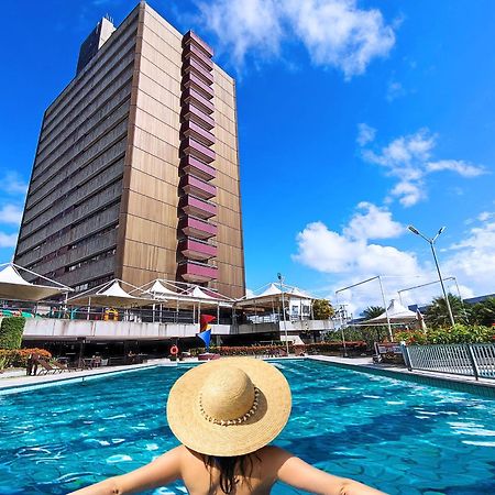 Fiesta Bahia Hotel Salvador de Bahía Exterior foto The pool at the W Hotel